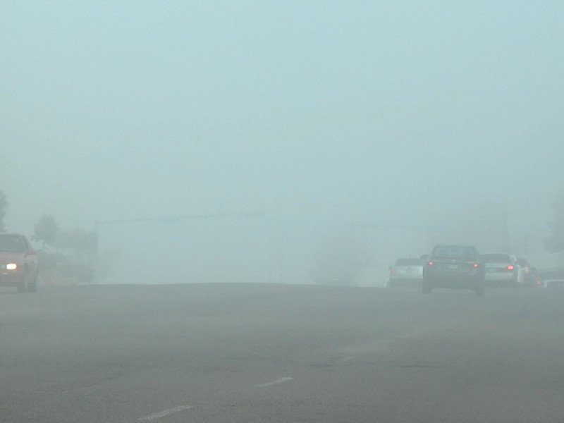 Densa neblina se registra esta mañana en Nogales...