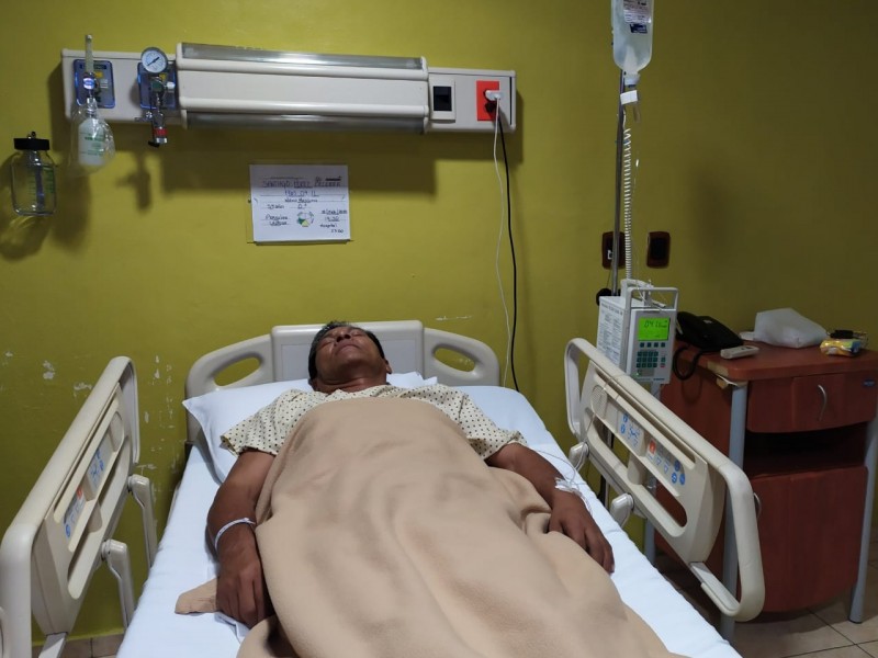 Denuncia COFAUNNAY la falta de medicamentos en Hospital General