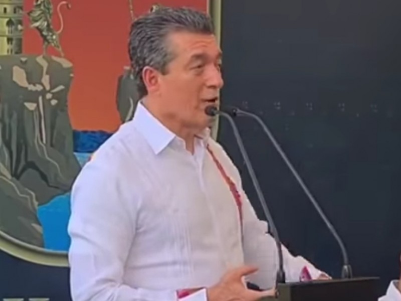 Denuncia gobernador a ex rector de Unicach por presunta corrupción