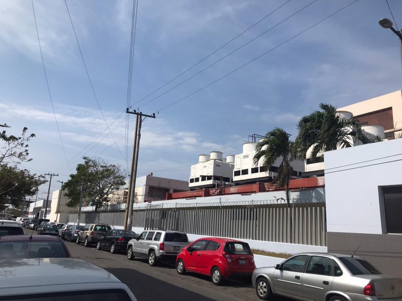 Denuncian asaltos en calles de Hospital del IMSS en Veracruz