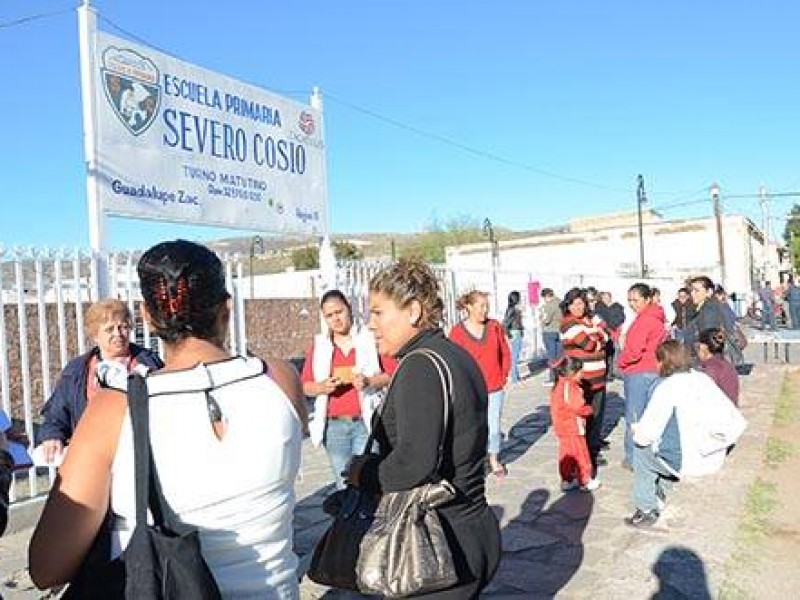 Denuncian cobro de cuota en primaria Severo Cosío de Guadalupe