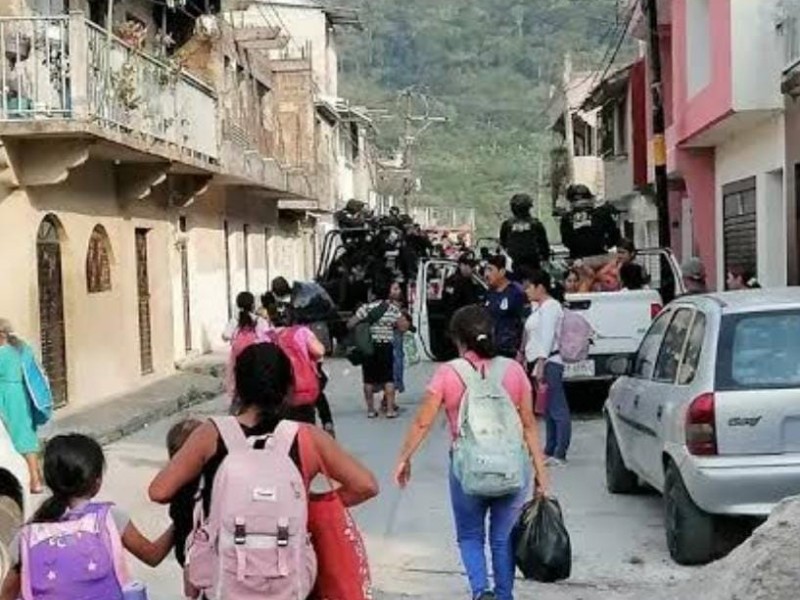 Denuncian cobro de derecho de piso en Tila