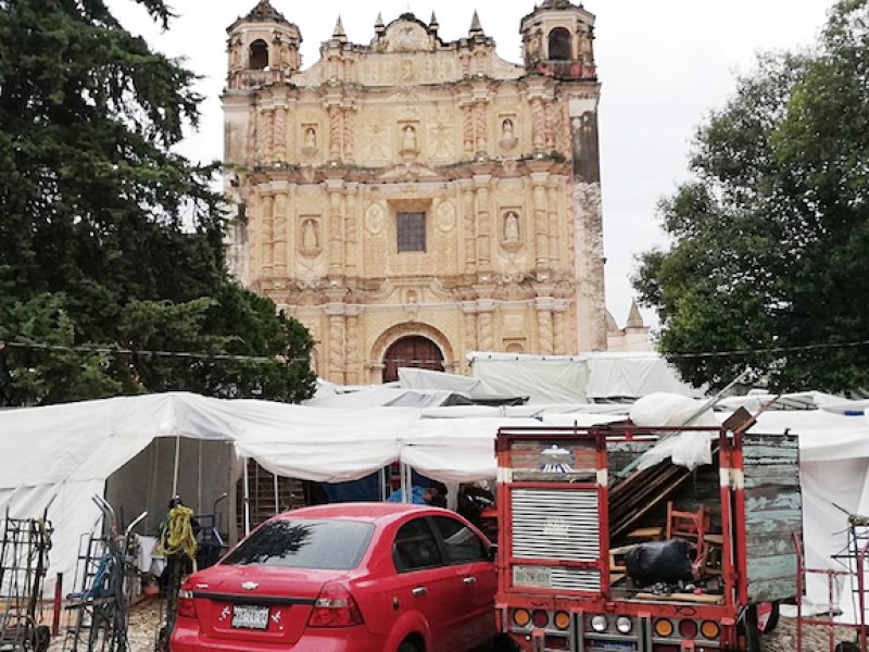 Denuncian comercio informal en San Cristóbal