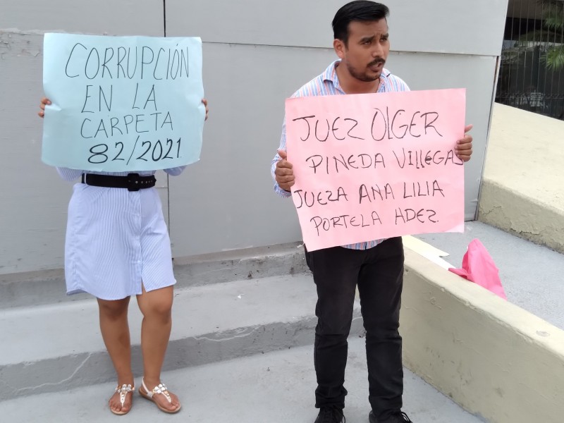 Denuncian corrupción en presunto robo de 9.6 millones de pesos