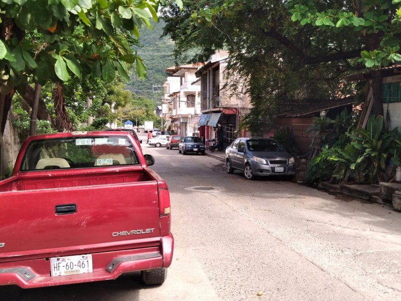 Denuncian desvalijamiento de vehículos en colonia El Embalse
