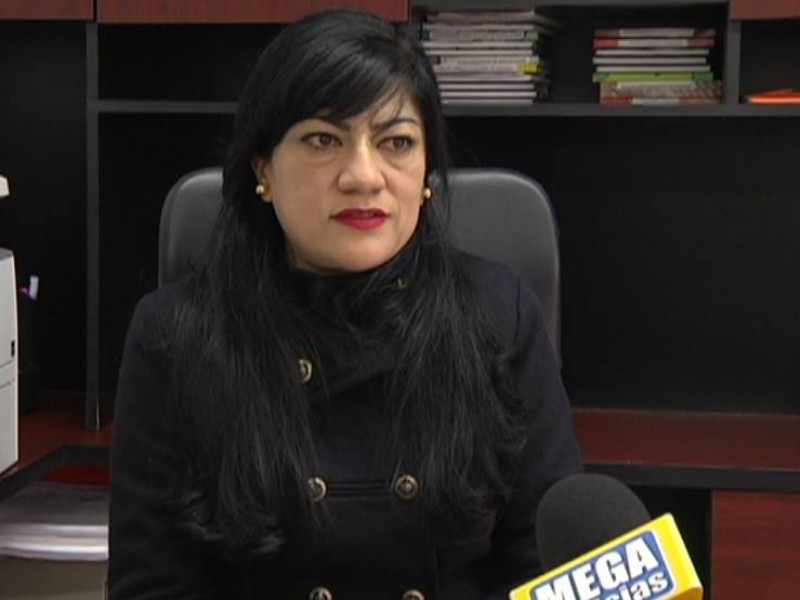 Denuncian discriminación de directora de SIPINNA