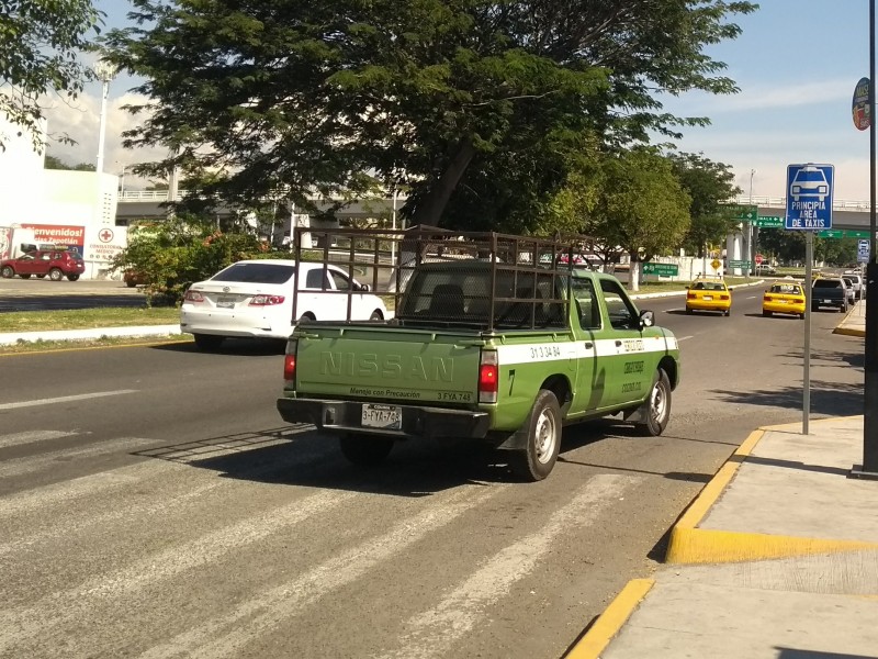 Denuncian excesos en cobro de tarifas de taxis