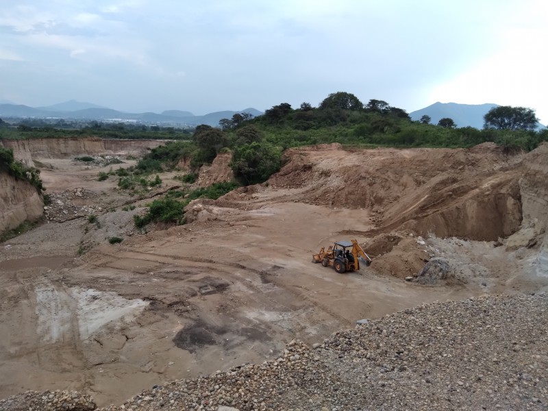 Denuncian explotación de arena en inmediaciones del bosque La Primavera