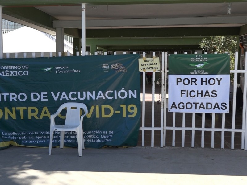 Denuncian falta de información sobre las vacunas contra el covid-19