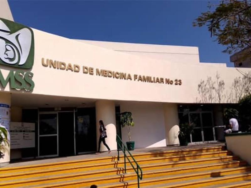 Denuncian falta de medicamento biológico en la clínica 23 del IMSS