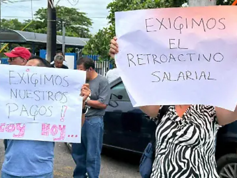 Denuncian falta de pagos en Tecnológico de Tepic