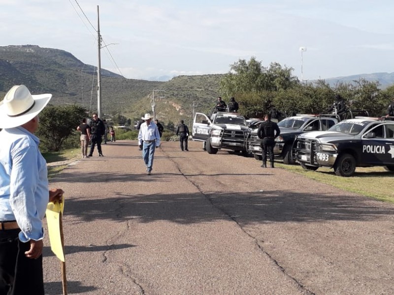 Denuncian intimidación de policías estatales en Atotonilco