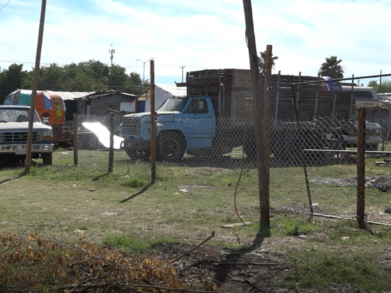 Denuncian invasión de terrenos en Fracc. UAS