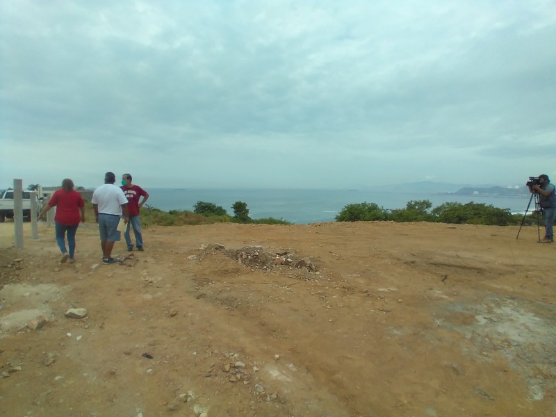 Denuncian invasión de terrenos en la colonia Miramar