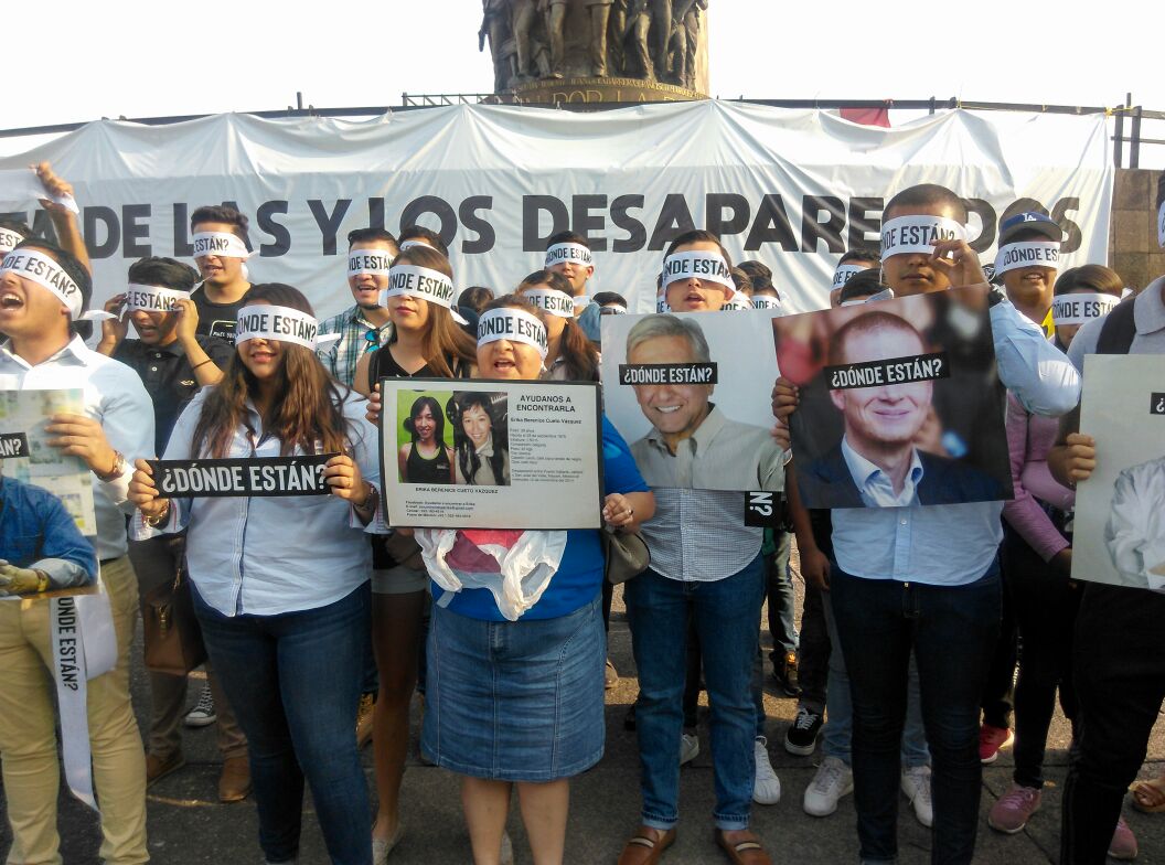 Denuncian la desaparición de tres jóvenes