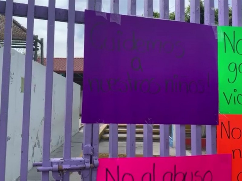 Denuncian maltrato infantil en preescolar Juan Caballero y Ocio