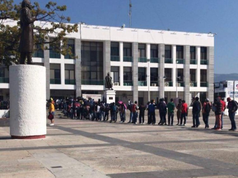 Denuncian procesos tardíos para obtención de cartilla militar