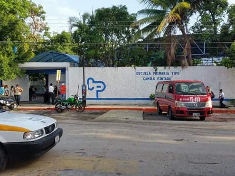 Denuncian que tesorera se llevó recurso para reparación de Primaria