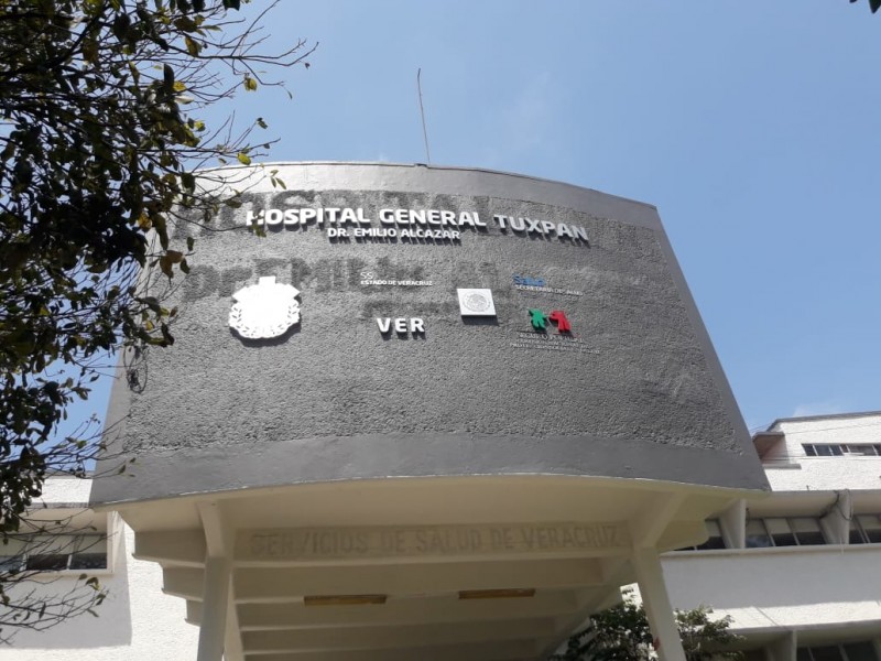Denuncian quejas al interior del Hospital General Tuxpan