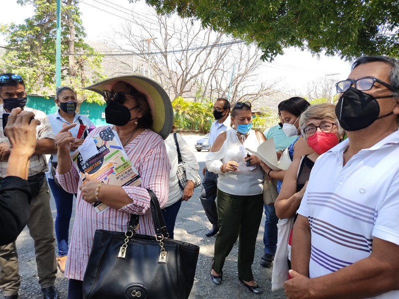 Denuncian trabajadores cambio de adscripción ilegal