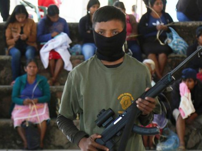 Denunciarán a comunitarios que armaron niños en Guerrero