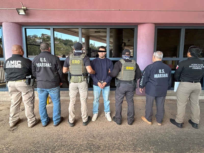 Deportan por Nogales a fugitivo del Estado de Puebla