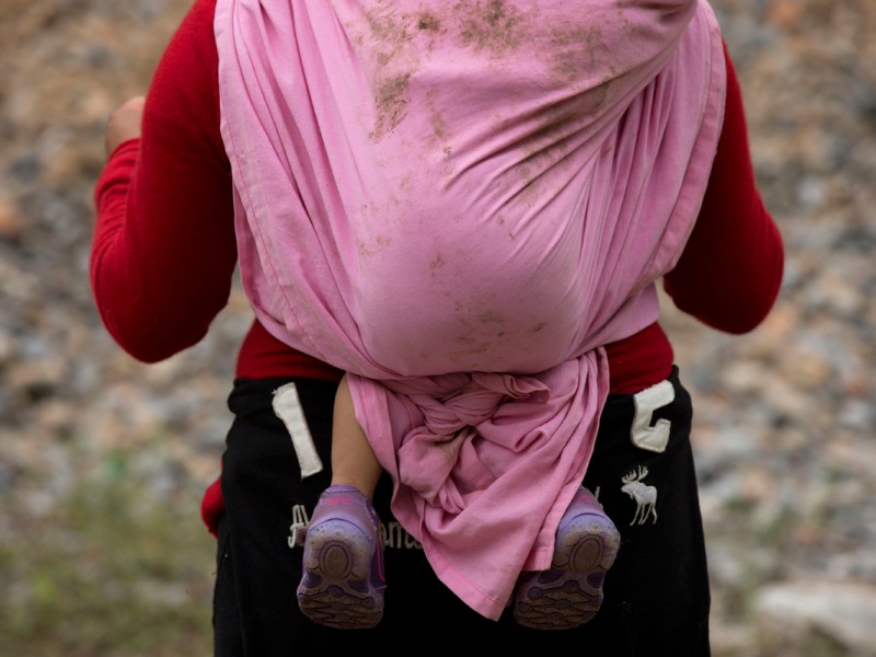 Derechos de mujeres migrantes son vulnerados en la frontera sur