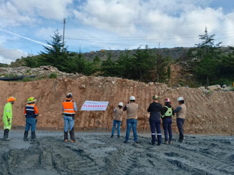 Derrame minero afecta arroyo y alcanza el río Súchil en Sombrerete