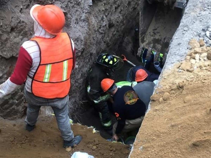 Derrumbe en Río San Joaquín; un trabajador murió