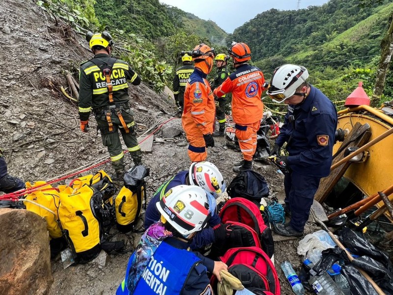 Suman 34 muertos por derrumbe en Risaralda, Colombia