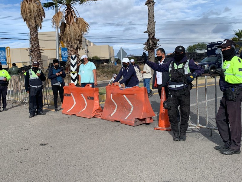 Desalojan a casi 300 familias de predio en Juriquilla