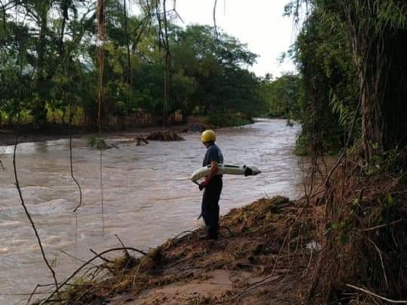 Desaparecido adulto de 70 años arrastrado por río en Tepic