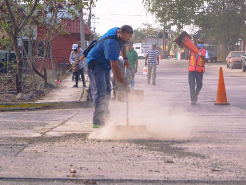 Desarrollan jornadas de limpieza en Cerro Azul