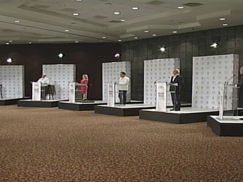 Desarrollan primer debate electoral; primera ronda sobre economía