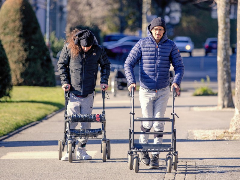 Desarrollan sistema de estimulación espinal que permitiría recuperar el movimiento