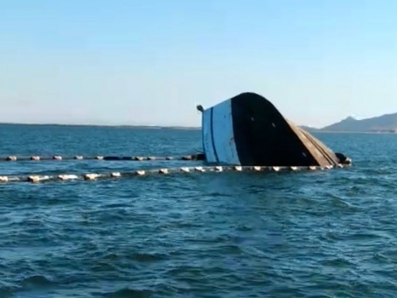 Descartan contaminación por derrame de combustible, tras choque de barcos