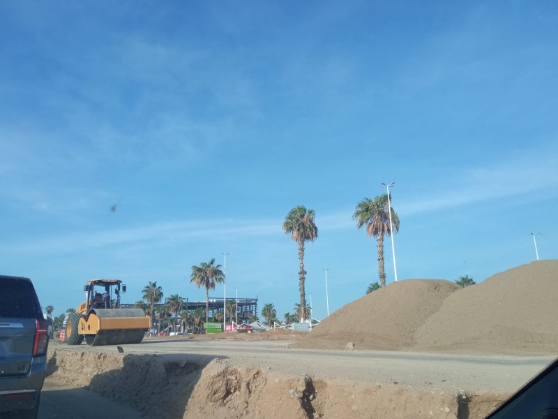 Descartan retiro de puente peatonal ubicado en obra de paso a desnivel