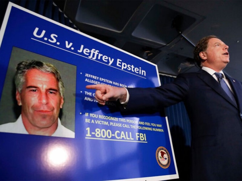 Publican la lista de 200 nombres vinculados a Jeffrey Epstein