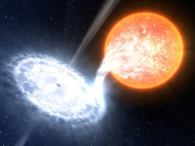 Descubren agujero negro que engulle estrella gradualmente