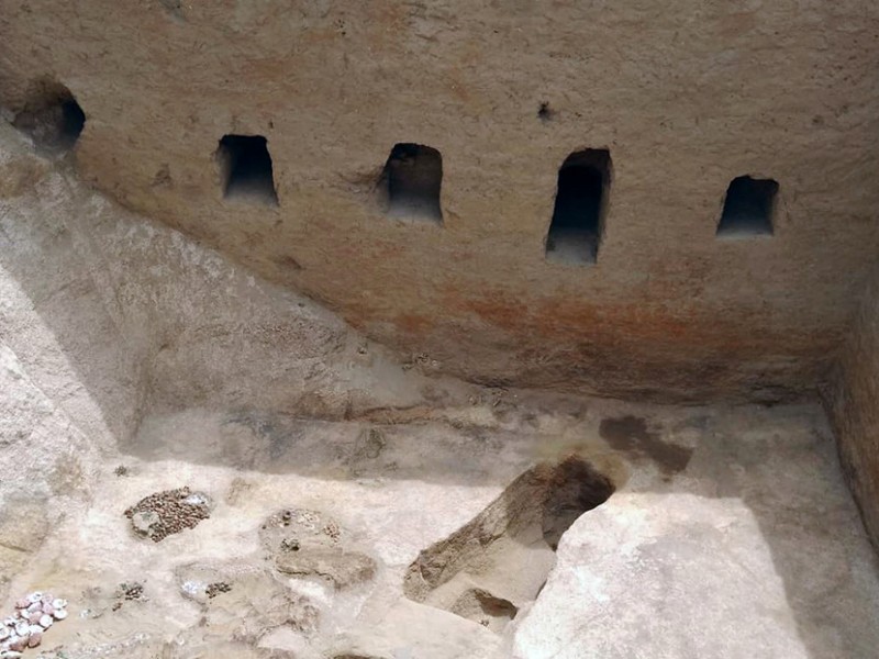 Descubren cámara funeraria en una casa de Perú