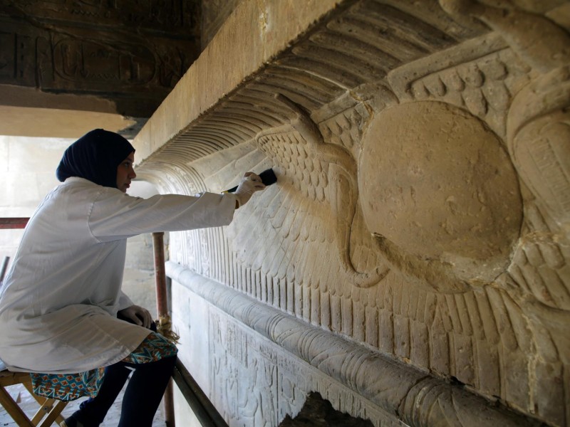 Descubren enorme edificio funerario romano en Egipto