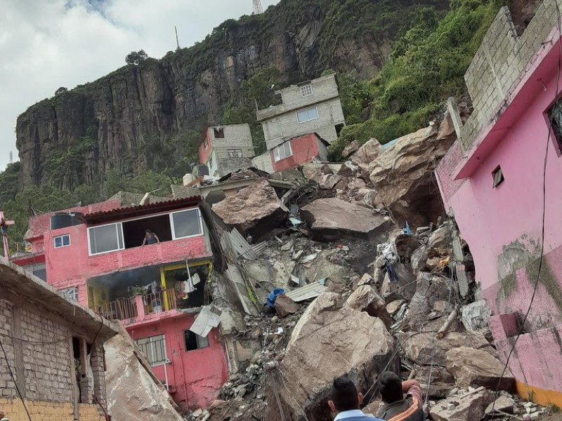 Desesperada búsqueda de sobrevivientes en el Cerro del Chiquihuite