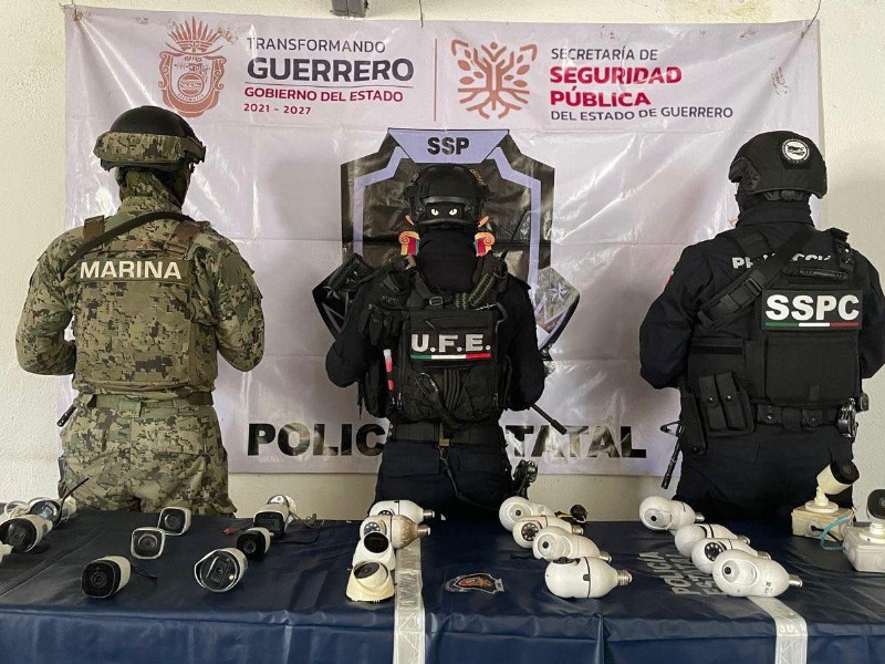 Desmantelan 28 cámaras de videovigilancia ilegales en Acapulco