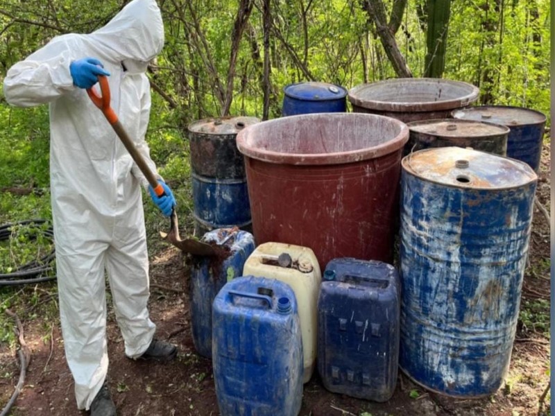 Desmantelan narcolaboratorios en Culiacán y Cosalá