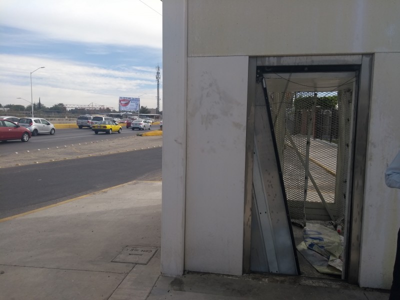 Desmantelan puente incluyente de la Tijera en Zapopan