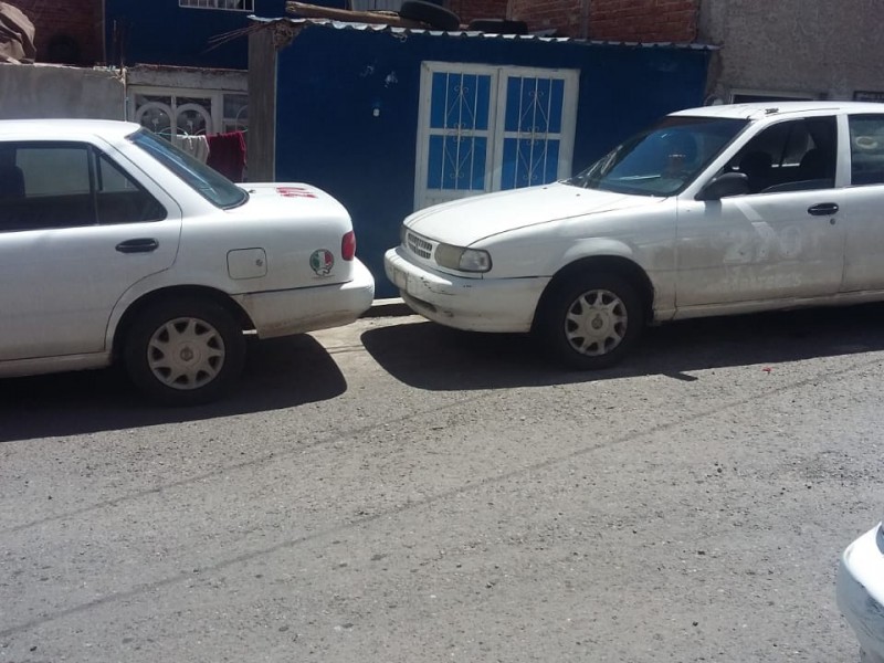 Desmienten autoridades clonación de taxis