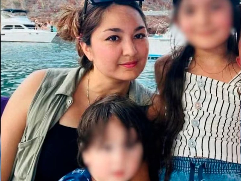 Despiden a enfermera y sus hijos fallecidos en incendio