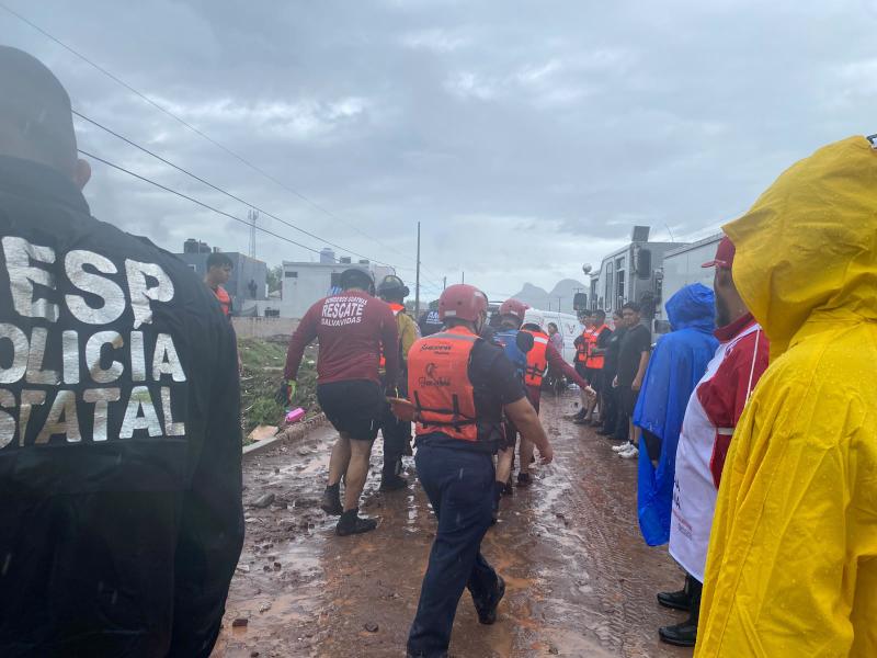 Despliegan operativo emergente para atención a familias de Guaymas y Empalme