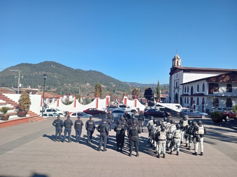 Despliegan operativo interinstitucional para poner orden en Amanalco de Becerra