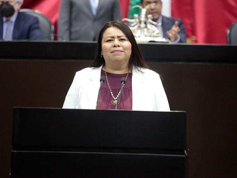 Despojan de su vehículo a diputada Nancy Santiago en el sector Humaya,Culiacán